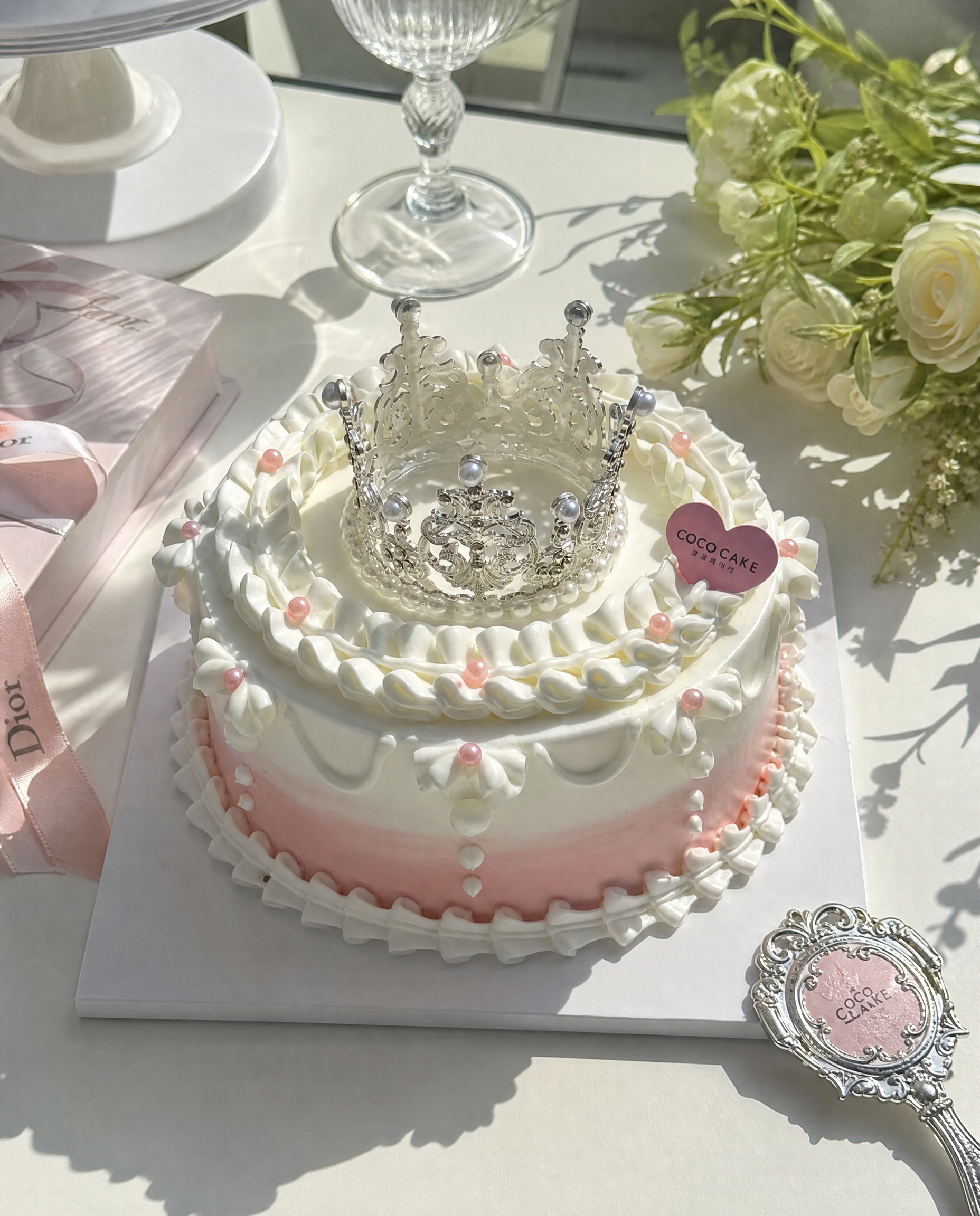 Custom Cake 15